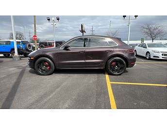 2015 Porsche Macan Turbo 