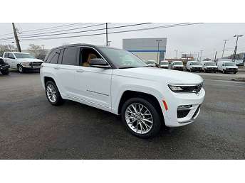 2023 Jeep Grand Cherokee Summit 