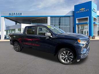 Blue Chevrolet Silverado 1500 Pickup 2022