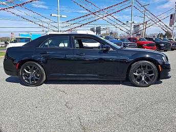 2023 Chrysler 300 Touring 