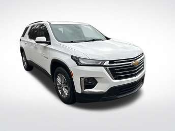 2023 Chevrolet Traverse LT 