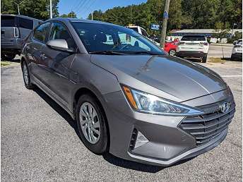 2020 Hyundai Elantra SE 