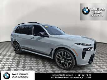 2025 BMW X7 M60i 