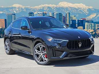 Gray Maserati Levante SUV 2019