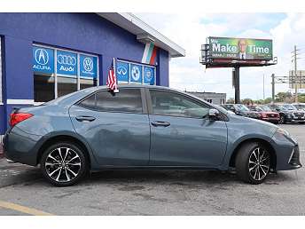 2019 Toyota Corolla XLE 