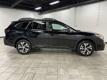 Black Subaru Outback Wagon 2021