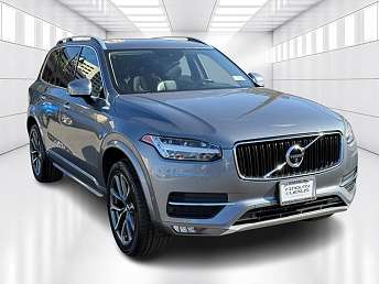 2018 Volvo XC90 T6 Momentum 