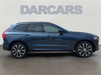 2024 Volvo XC60 B5 Plus 