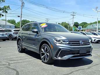 2023 Volkswagen Tiguan SEL 