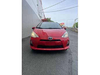2013 Toyota Prius c Two 