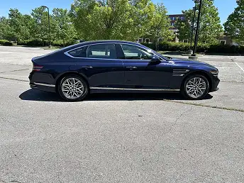 2025 Genesis G80 