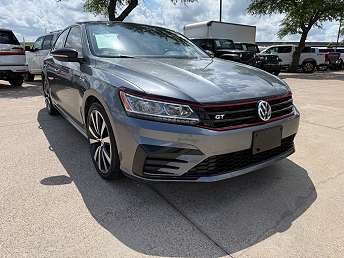 2018 Volkswagen Passat GT 