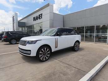 2024 Land Rover Range Rover SV 