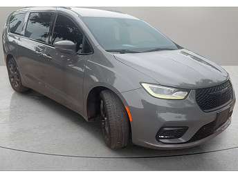 2021 Chrysler Pacifica Touring-L 
