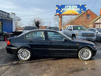2003 BMW 3 Series Review, Pricing, and Specs | CARFAX