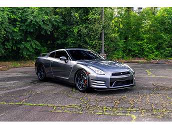 Used 2016 Nissan GT-R for Sale Near Me - CARFAX