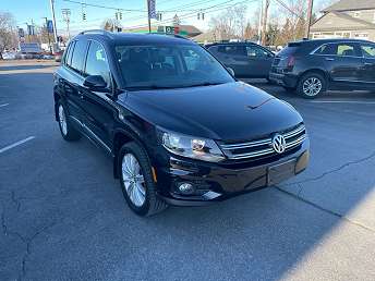 2013 Volkswagen Tiguan SE 