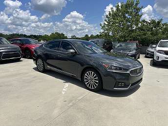 Used Kia Cadenza Technology for Sale Near Me - CARFAX