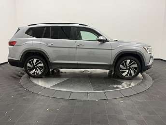 2024 Volkswagen Atlas SE 