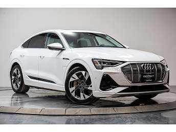 2022 Audi e-tron Premium Plus 