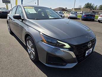 2024 Nissan Altima S 