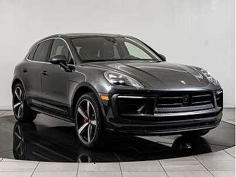 2024 Porsche Macan S 