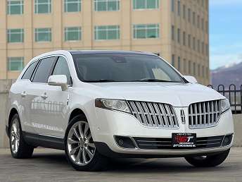 2010 Lincoln MKT  