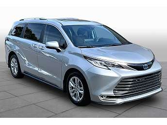 2024 Toyota Sienna Limited 