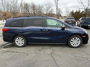 Used 2018 Honda Odyssey LX for Sale Near Me - CARFAX