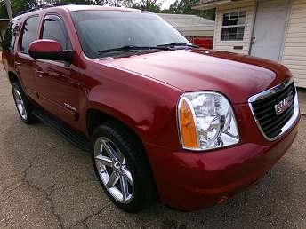 2014 GMC Yukon SLE 
