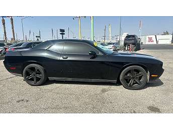 2014 Dodge Challenger SXT 