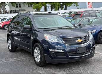 2017 Chevrolet Traverse LS 