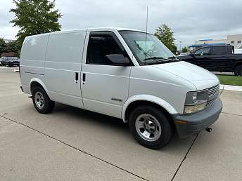 White Astro Van 2002