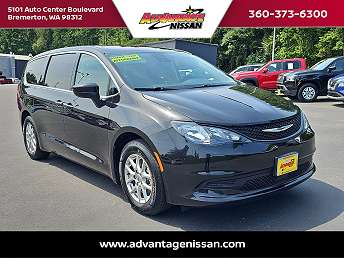 2023 Black Minivan Chrysler Voyager