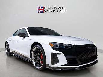 White Audi e-tron GT Sedan 2022