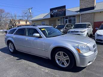 DODGE MAGNUM RT HEMI 2005 Noir SPARK S0852 1:43 de reference S0852