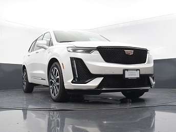 2025 Cadillac XT6 Sport 