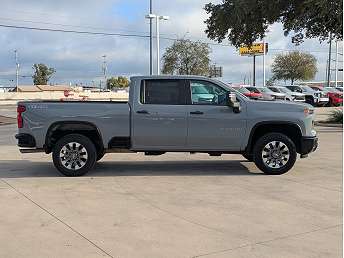 2024 Chevrolet Silverado 2500HD Custom 