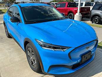 2023 Ford Mustang Mach-E Select 