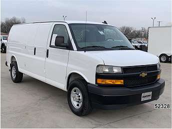 2025 Chevrolet Express 2500 