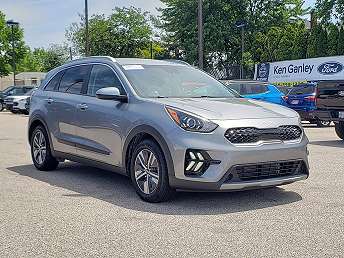 2022 Kia Niro LXS 