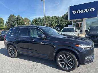 2019 Volvo XC90 T5 Momentum 