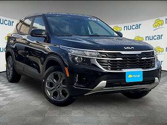 2024 Kia Seltos LX 
