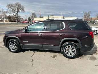 2021 GMC Acadia SLT 