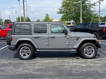 2020 Jeep Wrangler Sahara