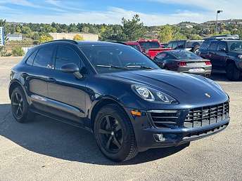 2017 Porsche Macan  