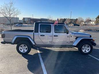 2021 Jeep Gladiator Sport 