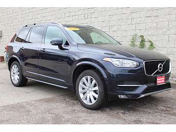 2016 Volvo XC90 T6 Momentum 