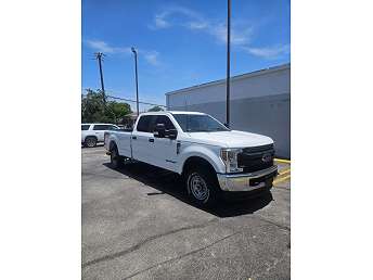 White Ford F-350 Pickup 2019