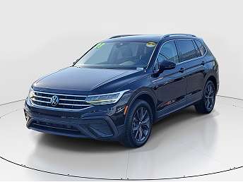 2023 Volkswagen Tiguan SE 
